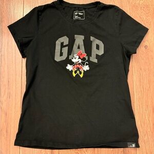 GAP women’s Black Tee with Minnie Mouse Graphic